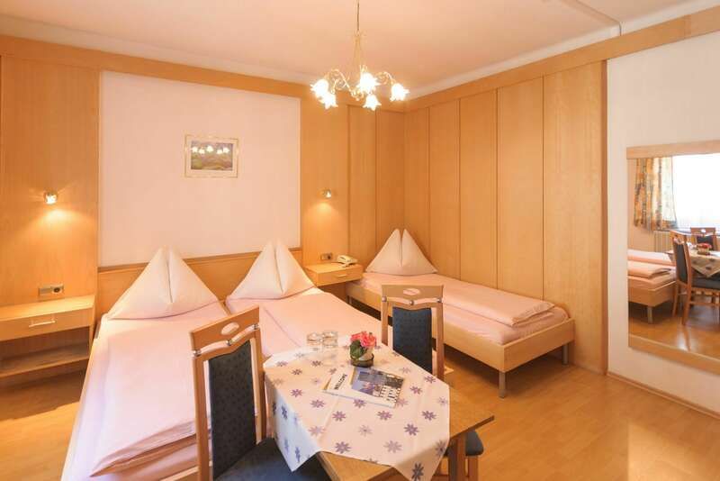 Triple room Innsbruck